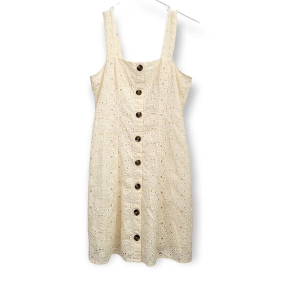 American Eagle Outfitters Dresses & Skirts - American Eagle Button Down Eyelet Lace Dress Size XS